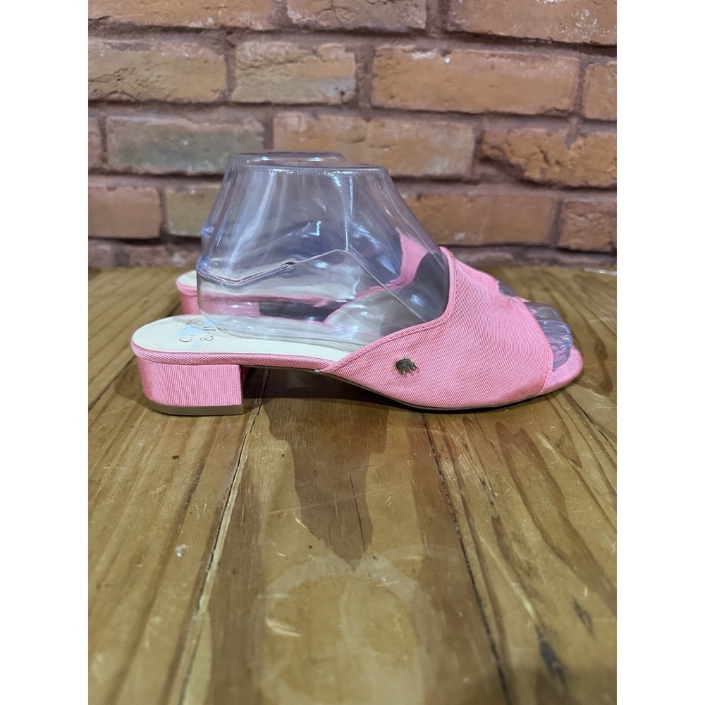 Crown & Ivy Sandals‎ Women's Size 8.5M Pink Charlotte Slip-On Classic Block Heel